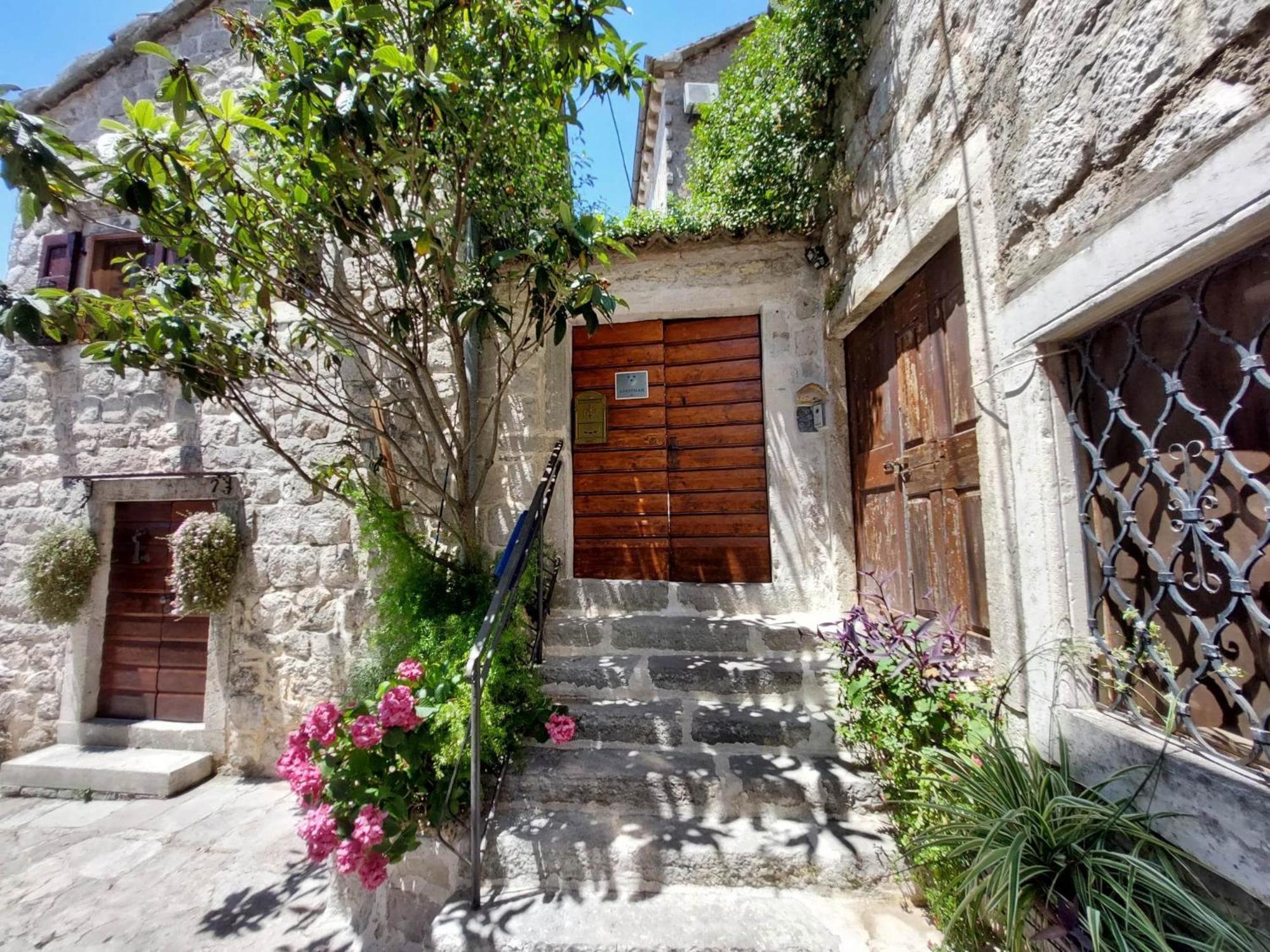 Bluemarine Rooms & Apartments Perast Exterior foto
