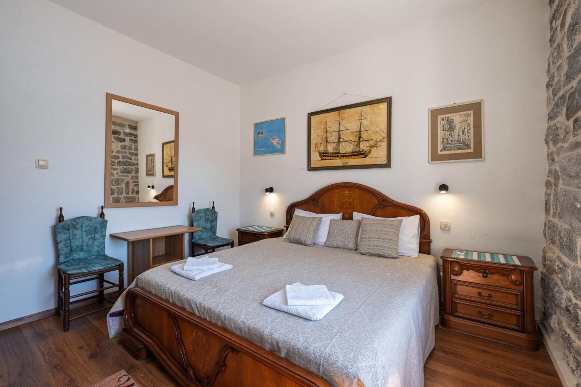 Bluemarine Rooms & Apartments Perast Exterior foto